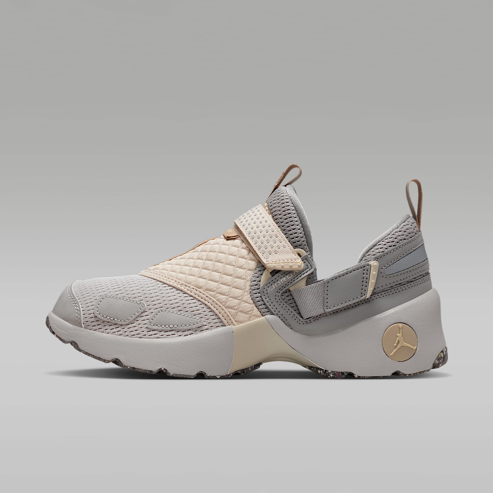 NIKE公式】ジョーダン トランナー LX ウィメンズシューズ.オンライン
